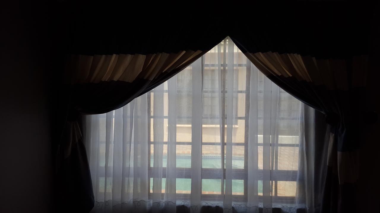 Tintech Bed&Breakfast Francistown Exterior foto
