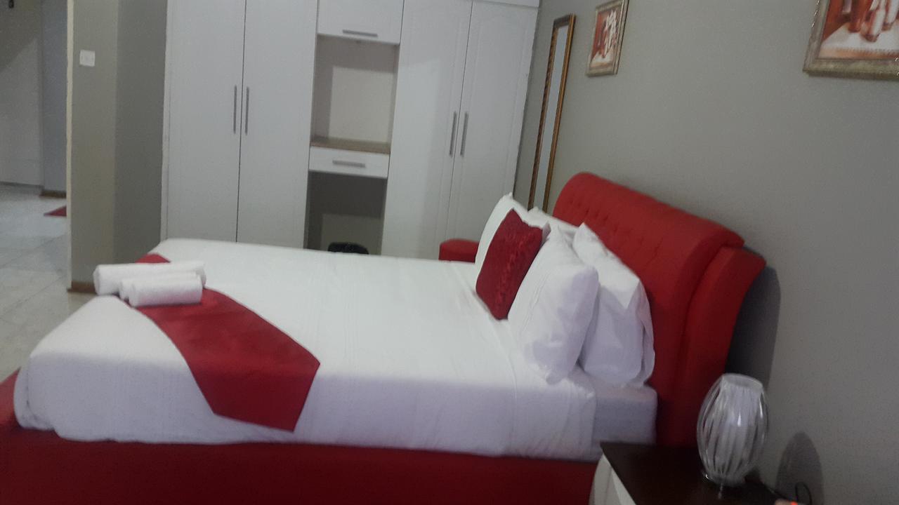 Tintech Bed&Breakfast Francistown Exterior foto